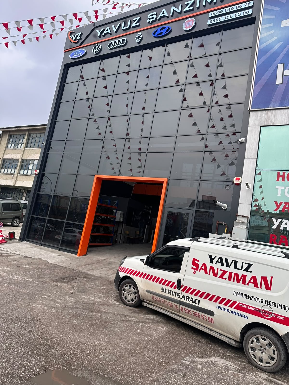 06 DHK 686 Fiat Doblo Servis Aracı